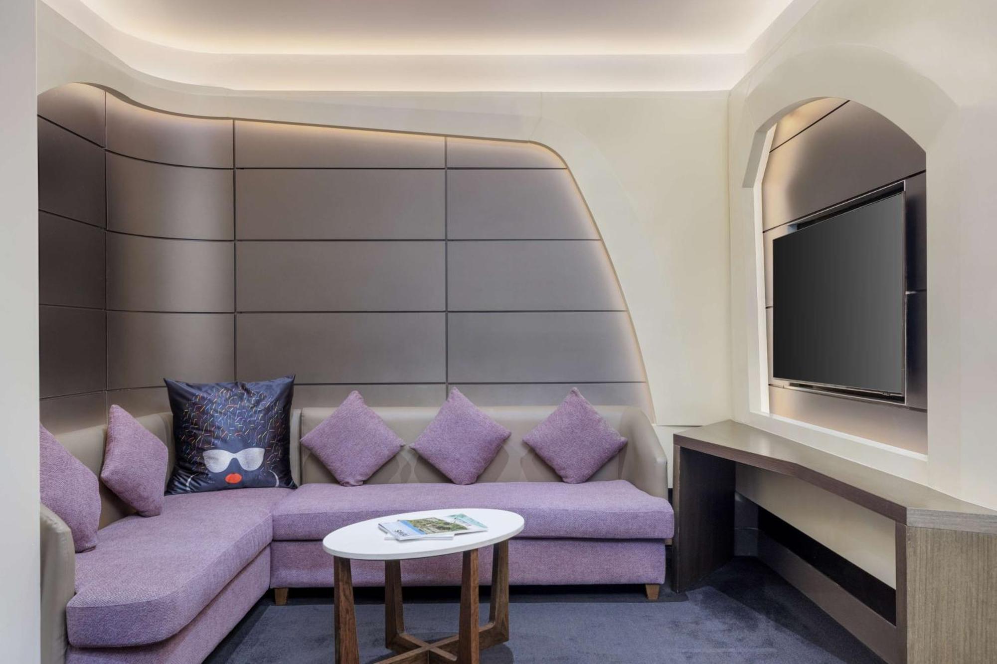 V Hotel Dubai, Curio Collection By Hilton Exterior foto